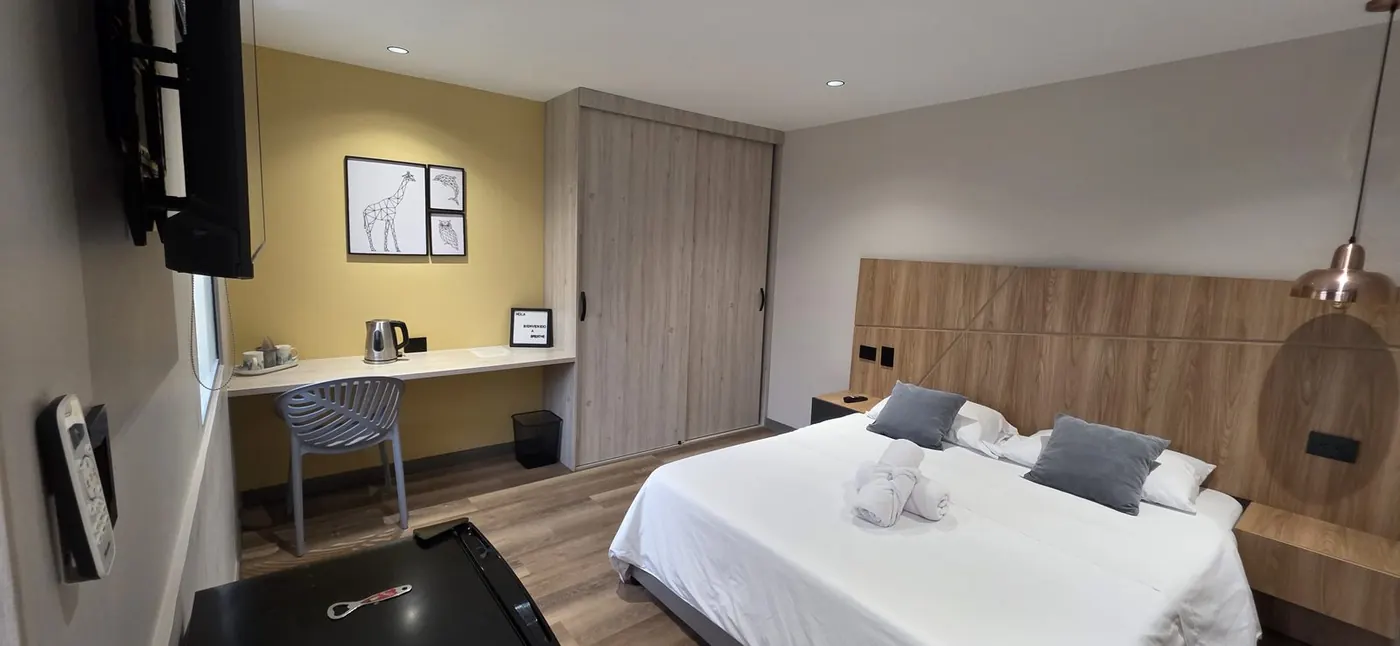 Habitación privada con cama Queen